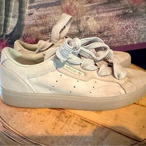 Adidas sleek tan sneakers with fat laces size 9